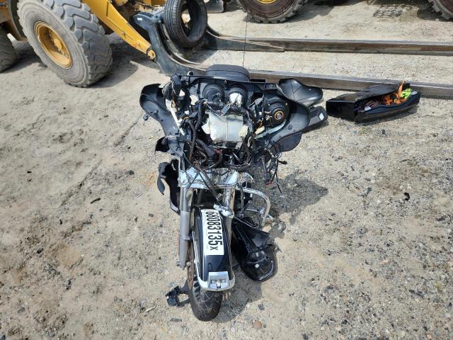 2011 HARLEY-DAVIDSON FLHTK 1HD1KEM12BB629022