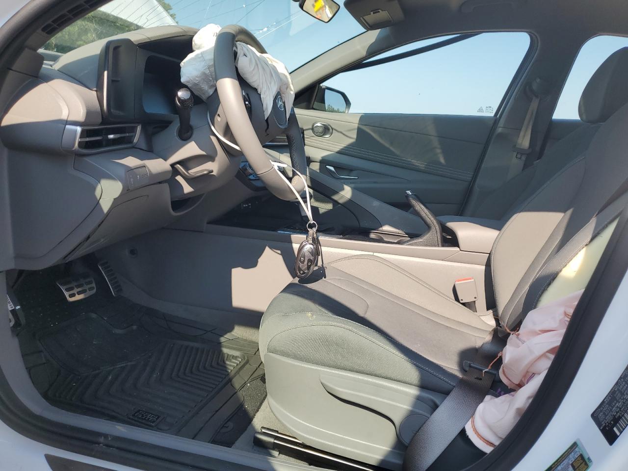 HYUNDAI ELANTRA SEL SPORT