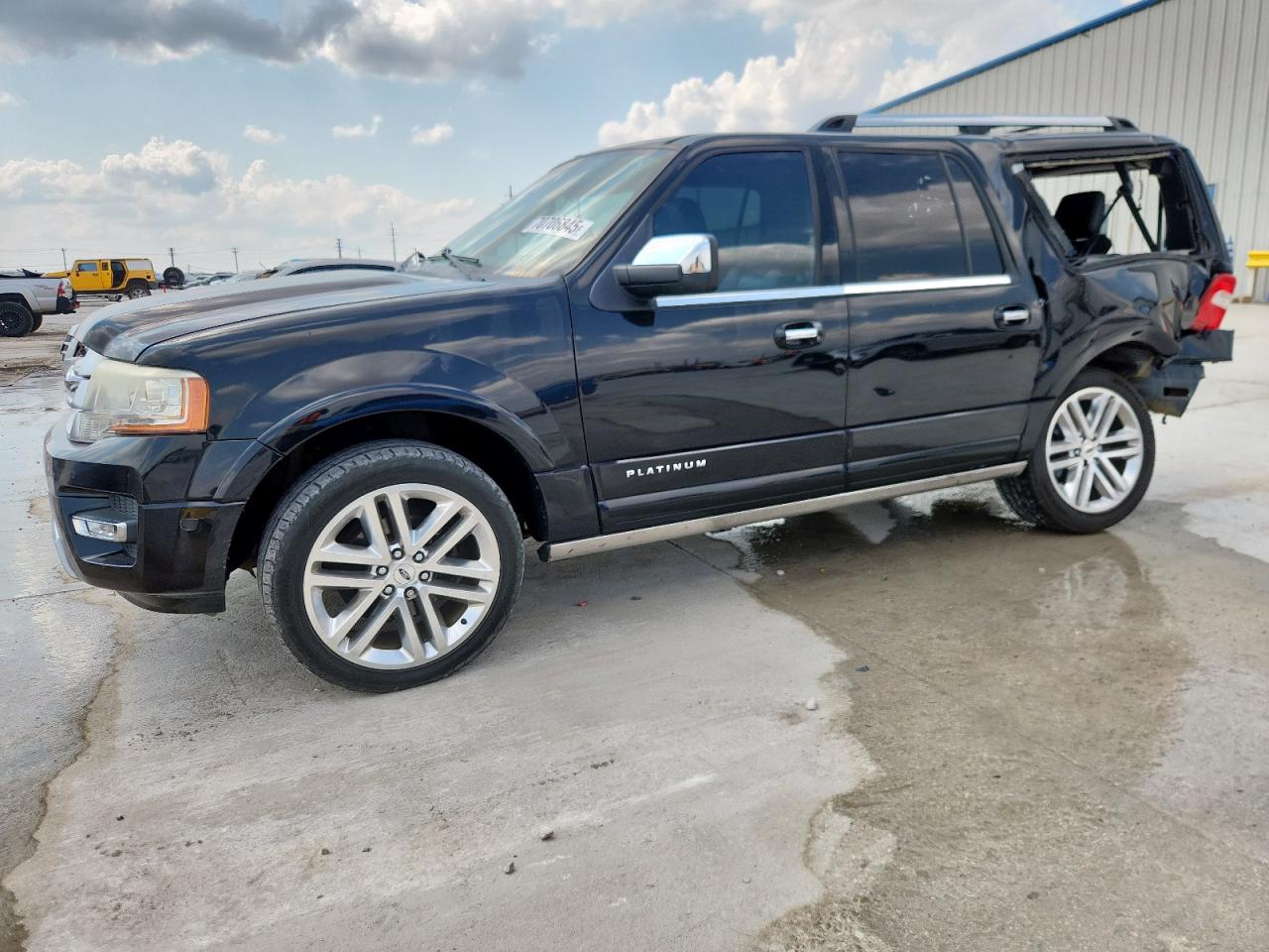 Lot #3246360658 2015 FORD EXPEDITION