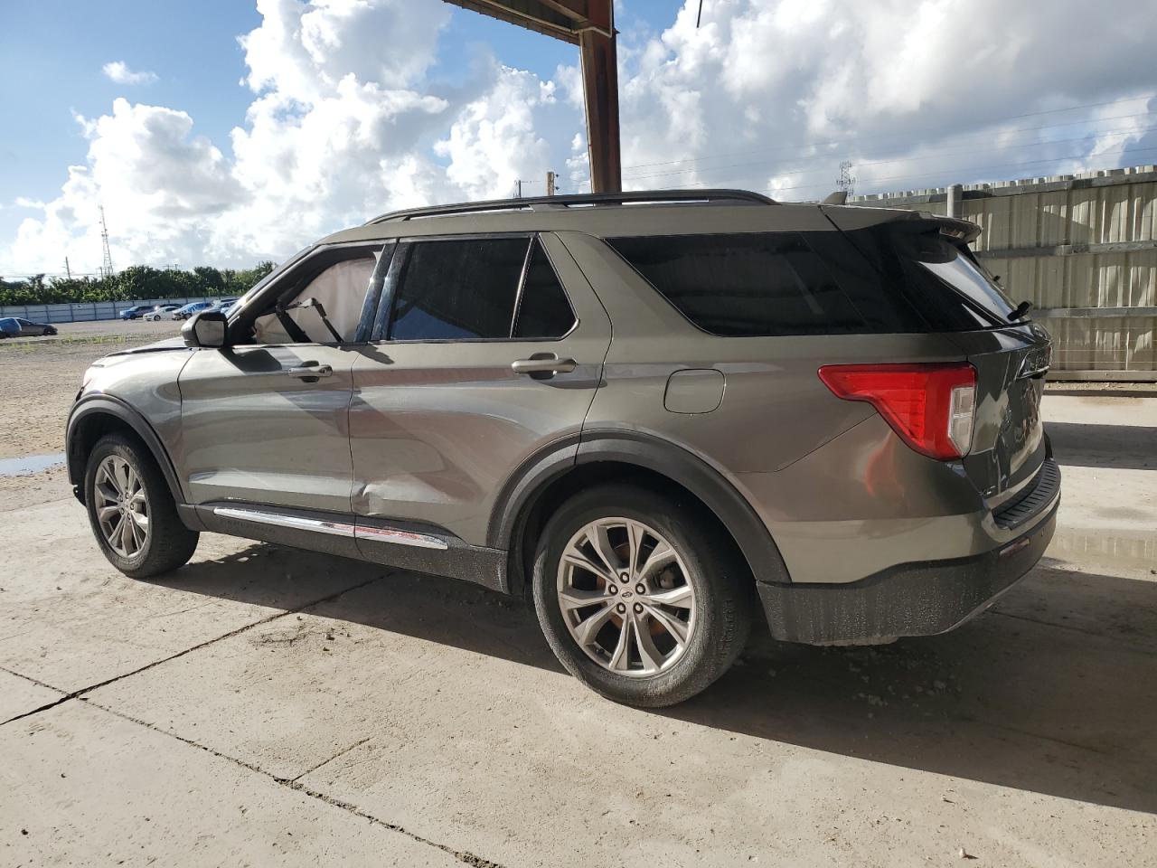 FORD EXPLORER XLT