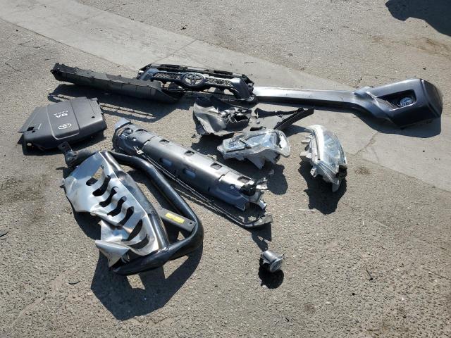 2015 TOYOTA TACOMA DOU 3TMJU4GN1FM176997