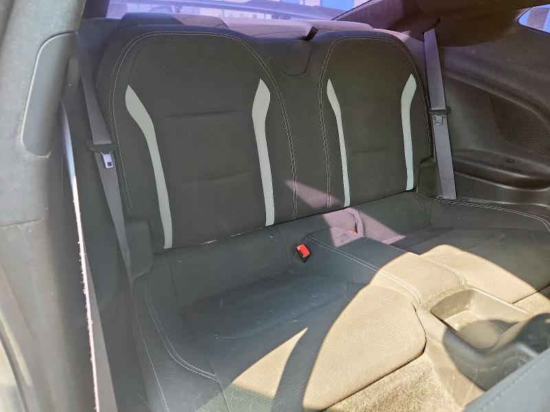 2017 CHEVROLET CAMARO LT 1G1FB1RX6H0164352