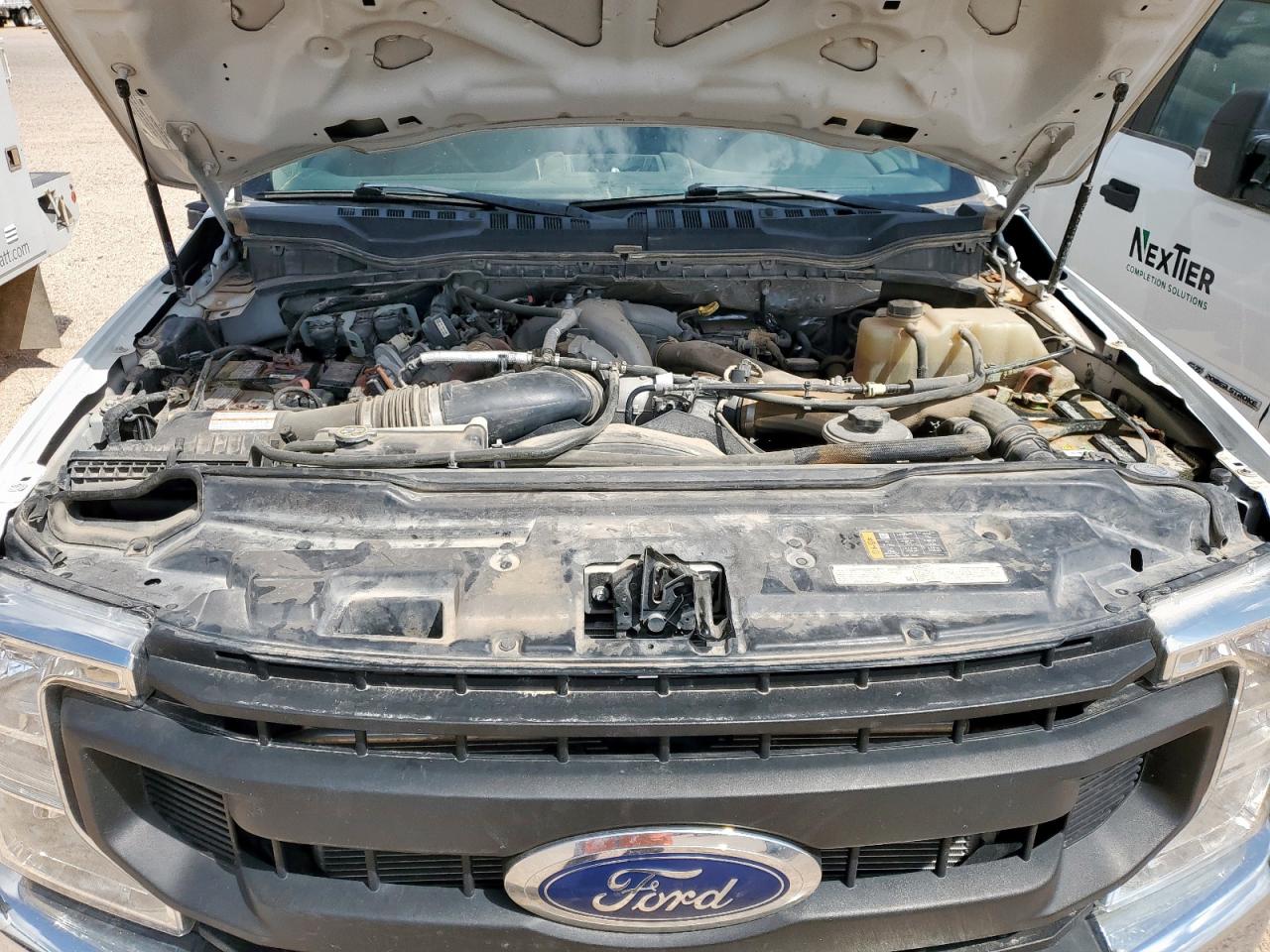 FORD F-550 SUPER DUTY