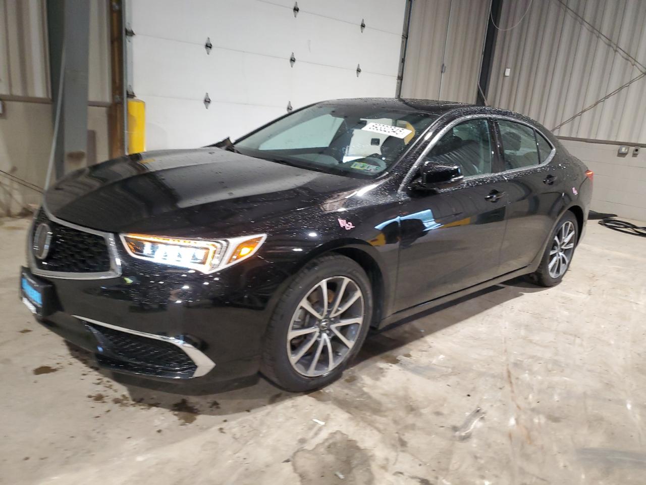 ACURA TLX