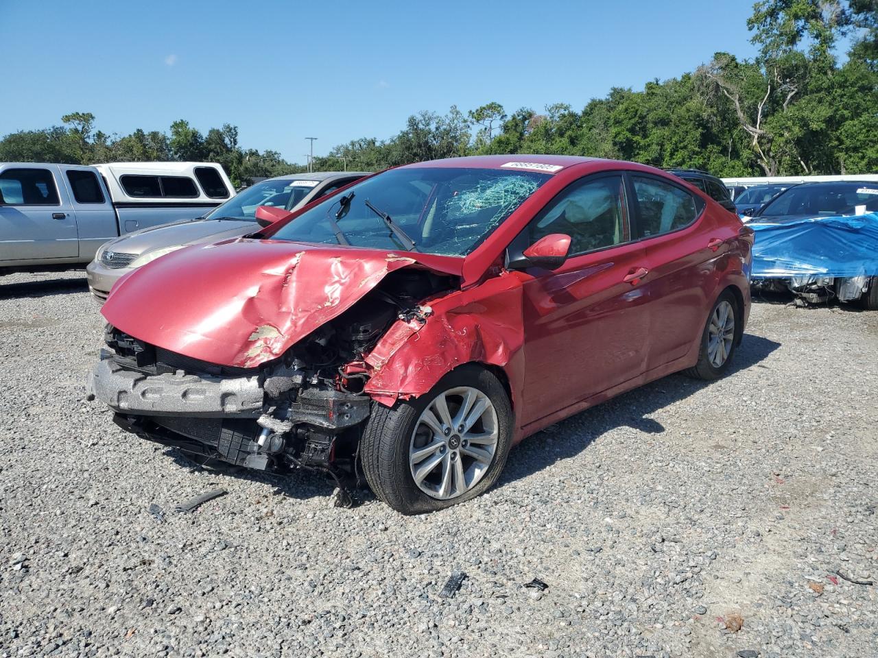HYUNDAI ELANTRA SE