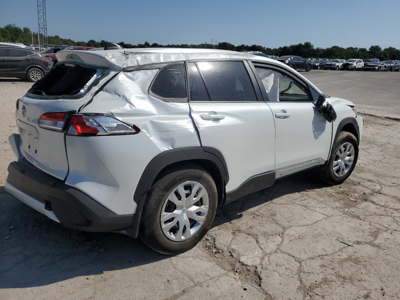 TOYOTA COROLLA CROSS L