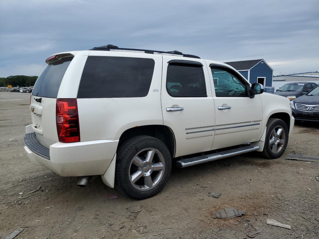 CHEVROLET TAHOE K1500 LTZ