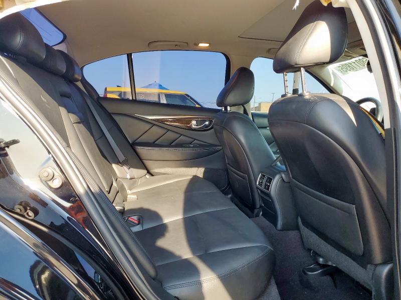 2018 INFINITI Q50 LUXE - JN1EV7AP7JM350654