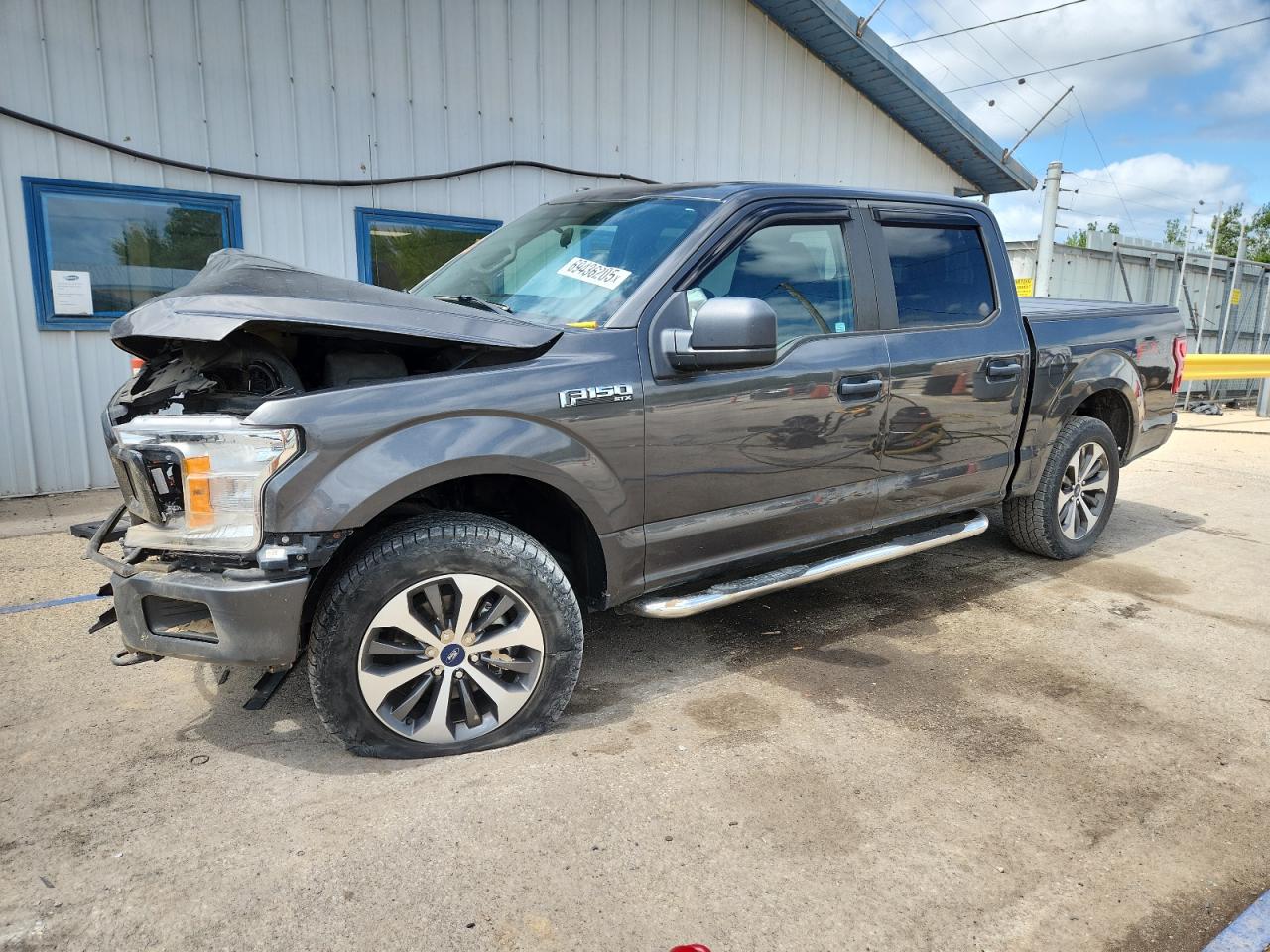 FORD F-150 SUPERCREW