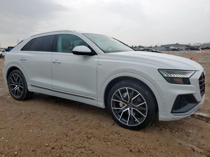 2021 AUDI Q8 PREMIUM WA1EVAF13MD011905