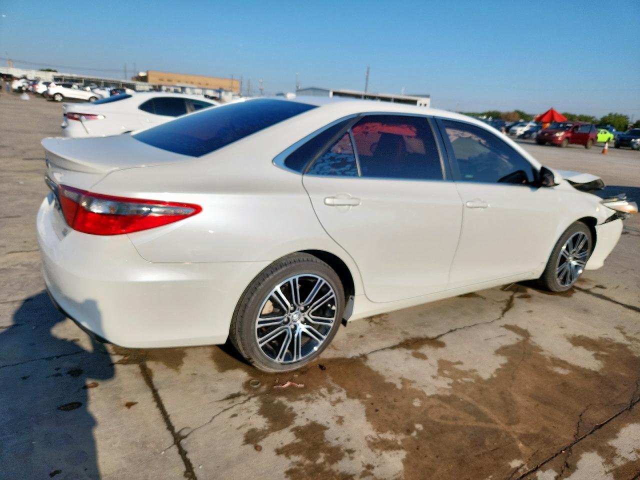 TOYOTA CAMRY LE
