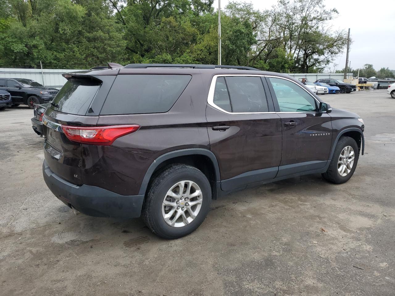 CHEVROLET TRAVERSE LT