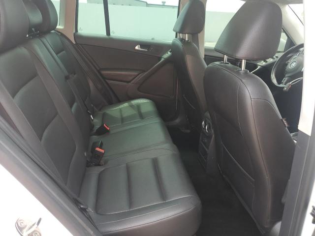 2017 VOLKSWAGEN TIGUAN WOL WVGSV7AX2HK017523
