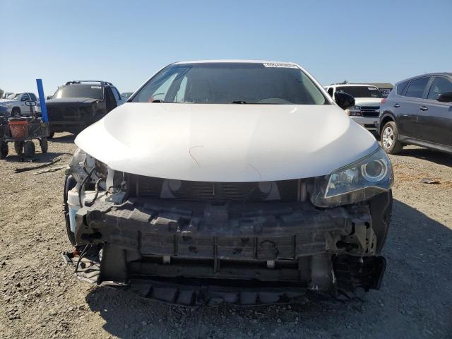 2016 TOYOTA UK 4T1BF1FK8GU553337