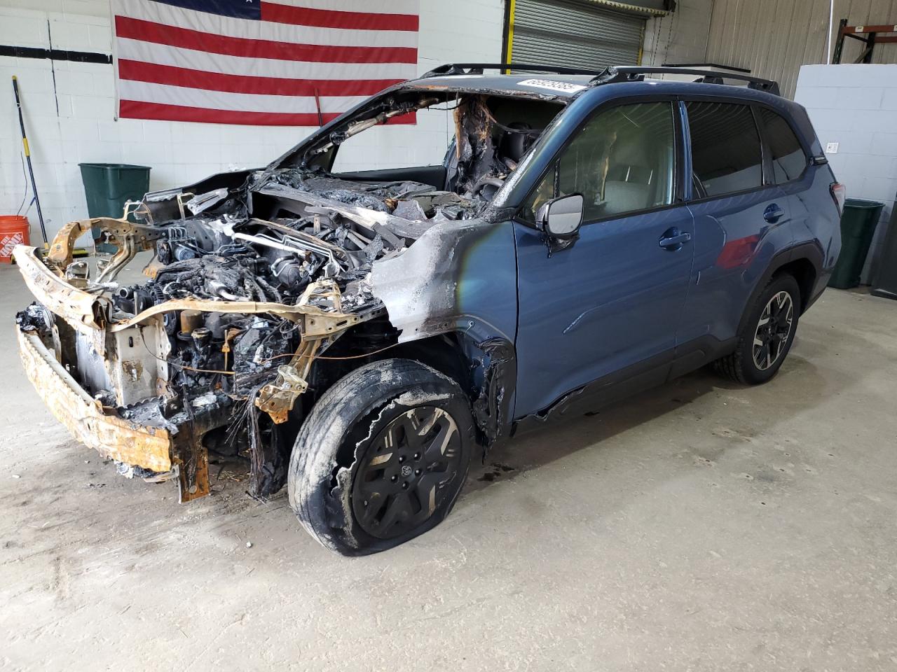 SUBARU FORESTER PREMIUM
