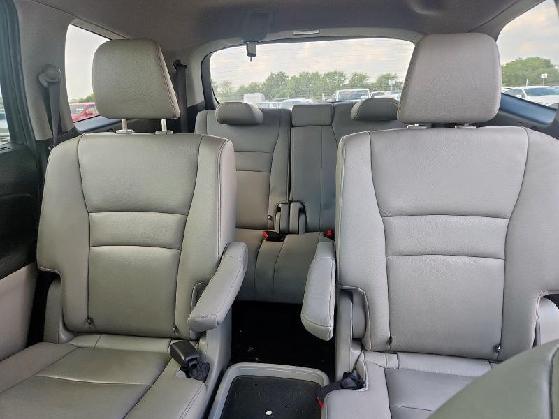 2019 HONDA PILOT TOUR 5FNYF5H65KB012267