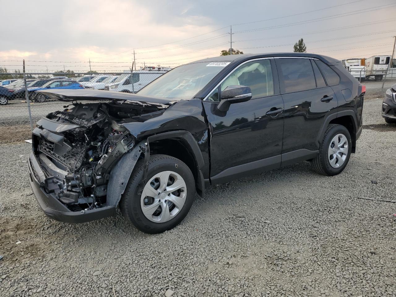 TOYOTA RAV4 LE