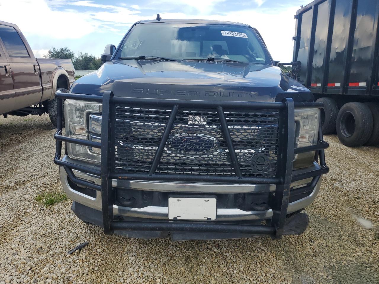 FORD F-250 SUPER DUTY