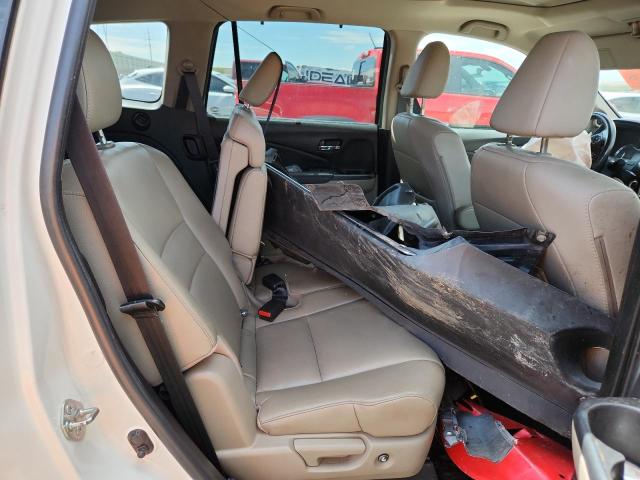 2018 HONDA PILOT TOUR 5FNYF6H98JB054611