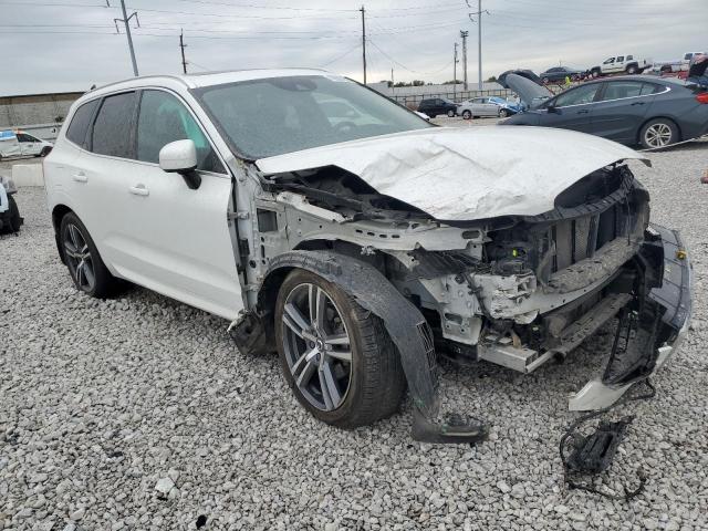 2018 VOLVO XC60 T5 MO YV4102RKXJ1085202