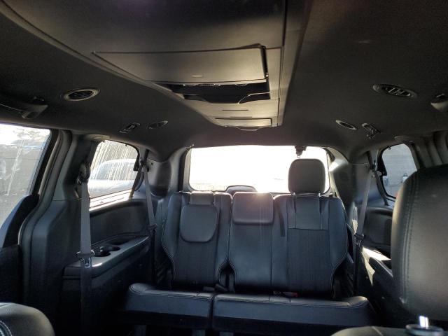 2015 CHRYSLER TOWN & COU 2C4RC1HG7FR710582