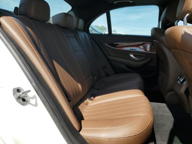 2019 MERCEDES-BENZ E 300 WDDZF4JB2KA627363