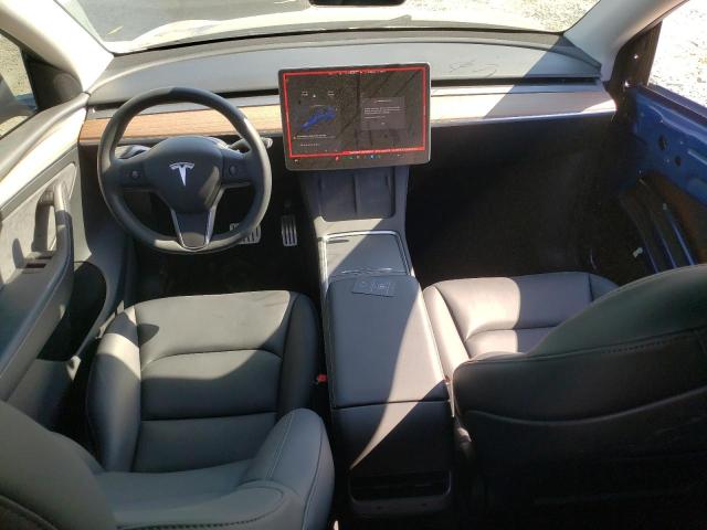2025 TESLA MODEL Y 7SAYGDEF3SF260614