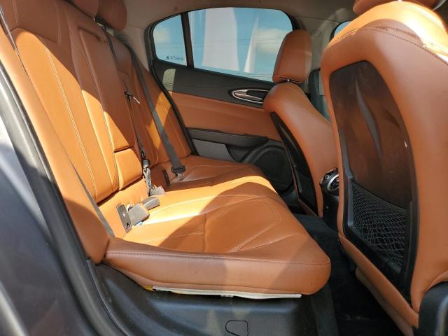2017 ALFA ROMEO GIULIA ZARFAEBN1H7556789