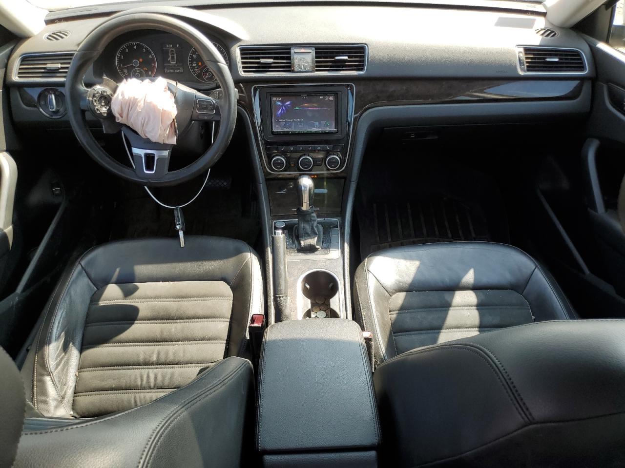 VOLKSWAGEN PASSAT SEL