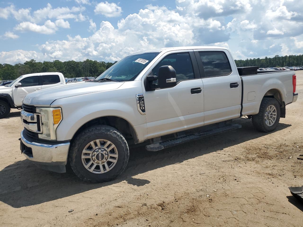 FORD F-250 SUPER DUTY