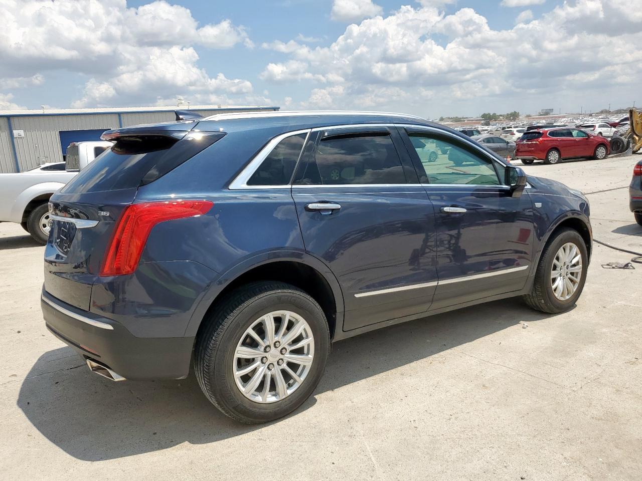 CADILLAC XT5