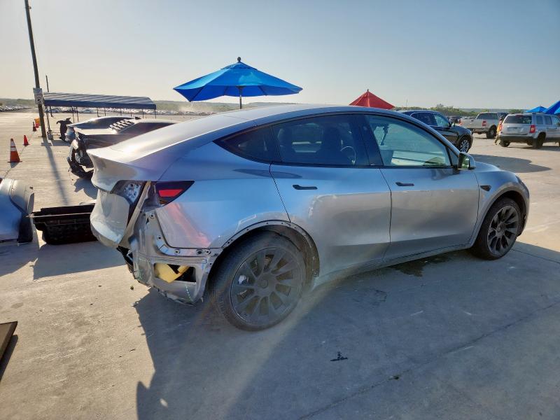 2025 TESLA MODEL Y 7SAYGDED5SA359074