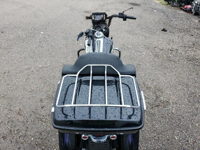 2017 HARLEY-DAVIDSON FLTRXS ROA 1HD1KTC11HB642181