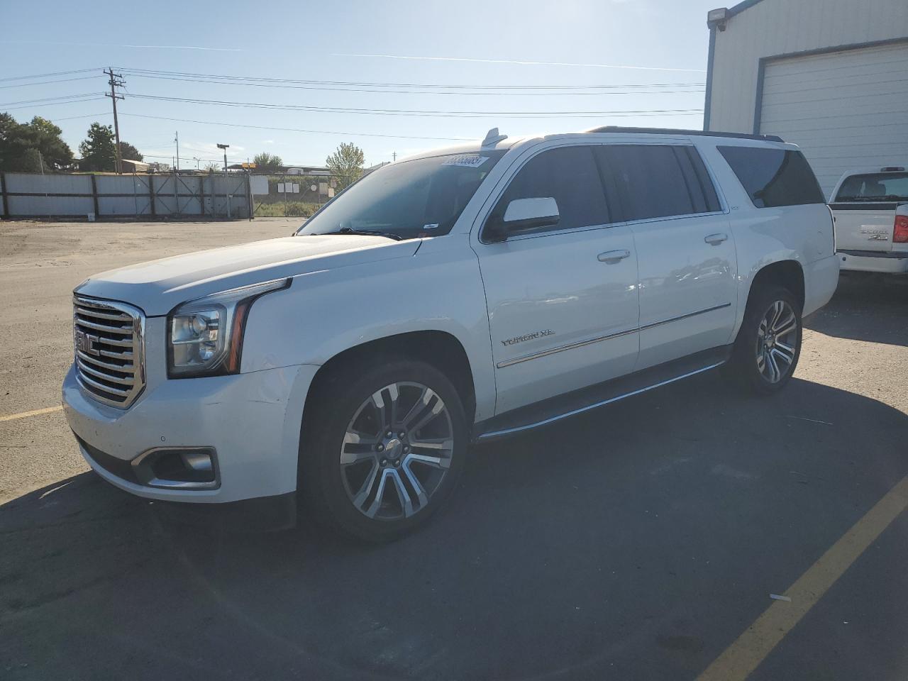GMC YUKON K1500 SLT