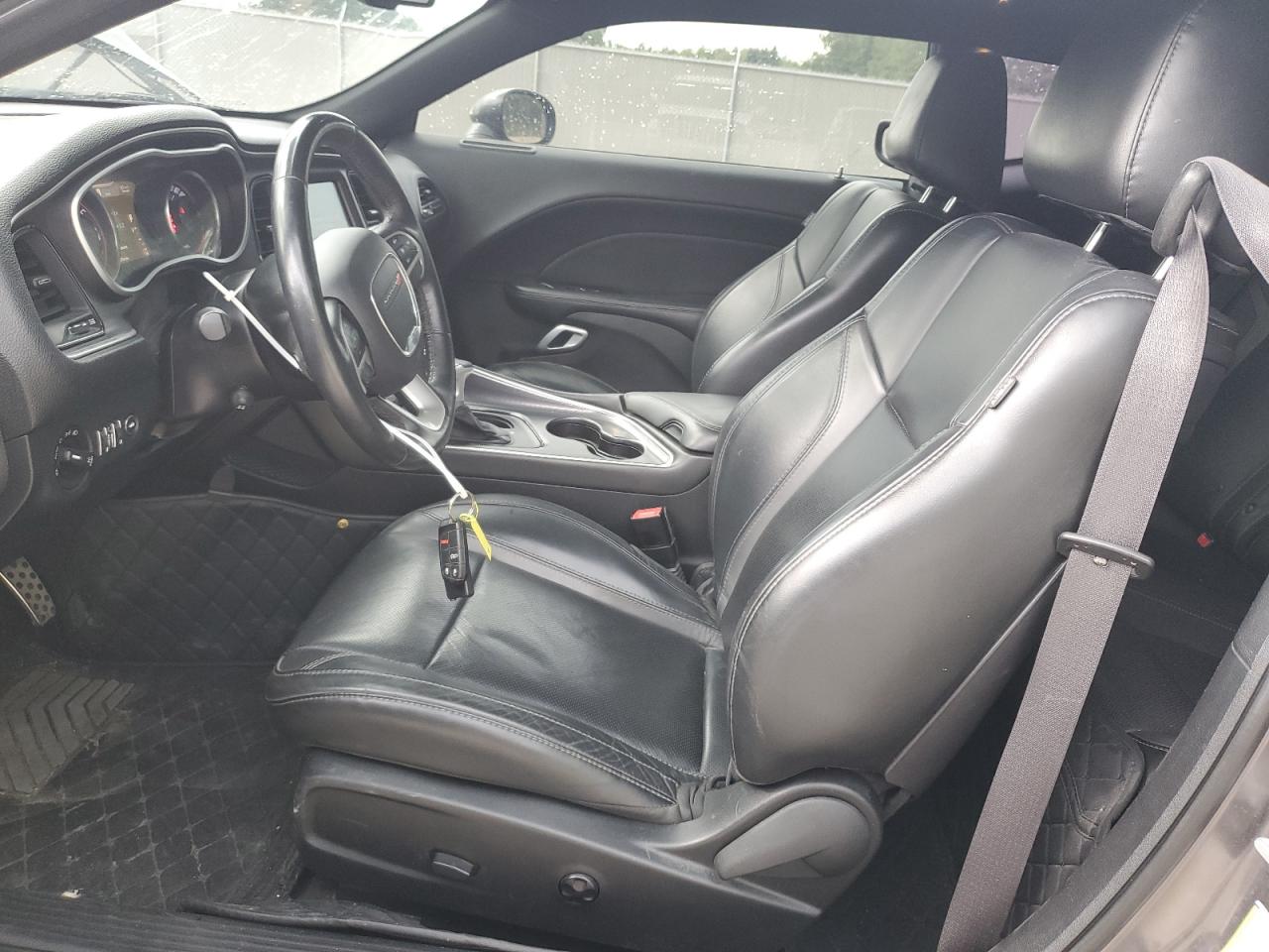 DODGE CHALLENGER SXT