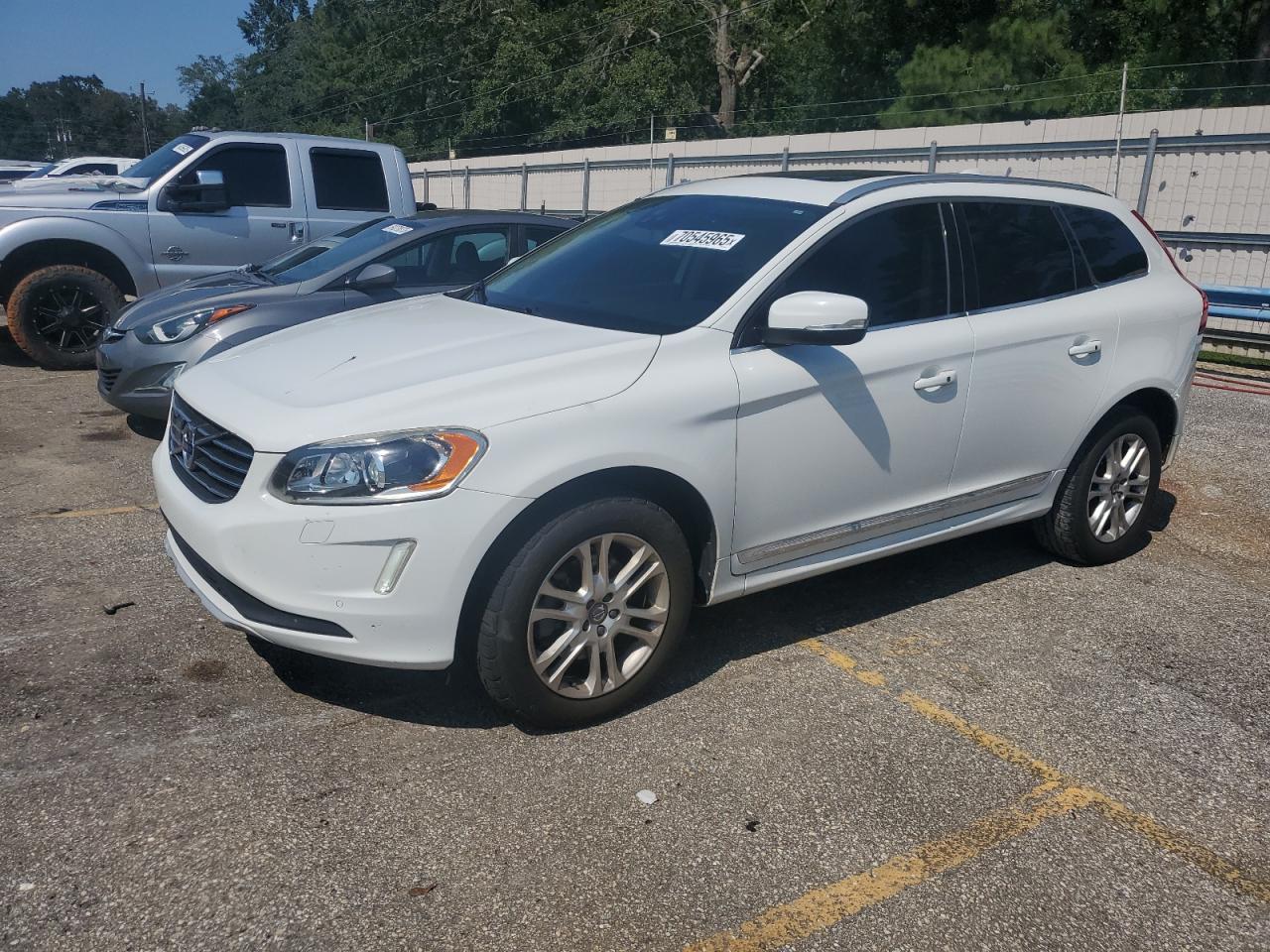 VOLVO XC60 T5 PLATINUM