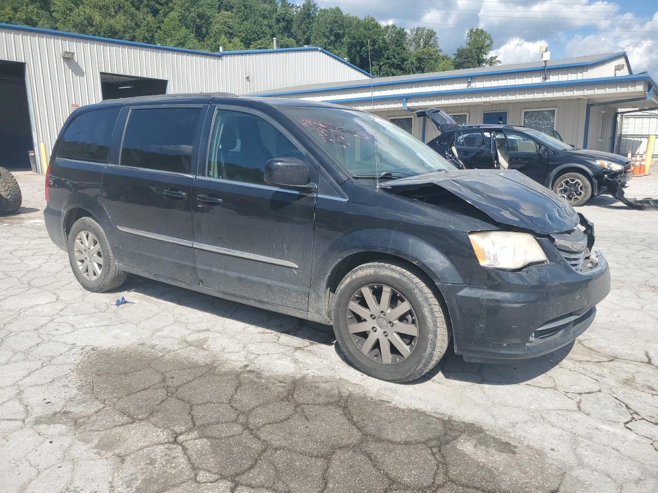 CHRYSLER TOWN & COUNTRY TOURING