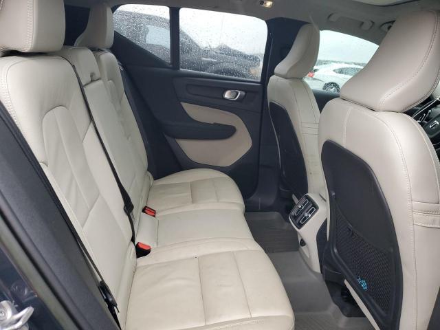 2022 VOLVO XC40 T5 IN YV4162UL6N2782557