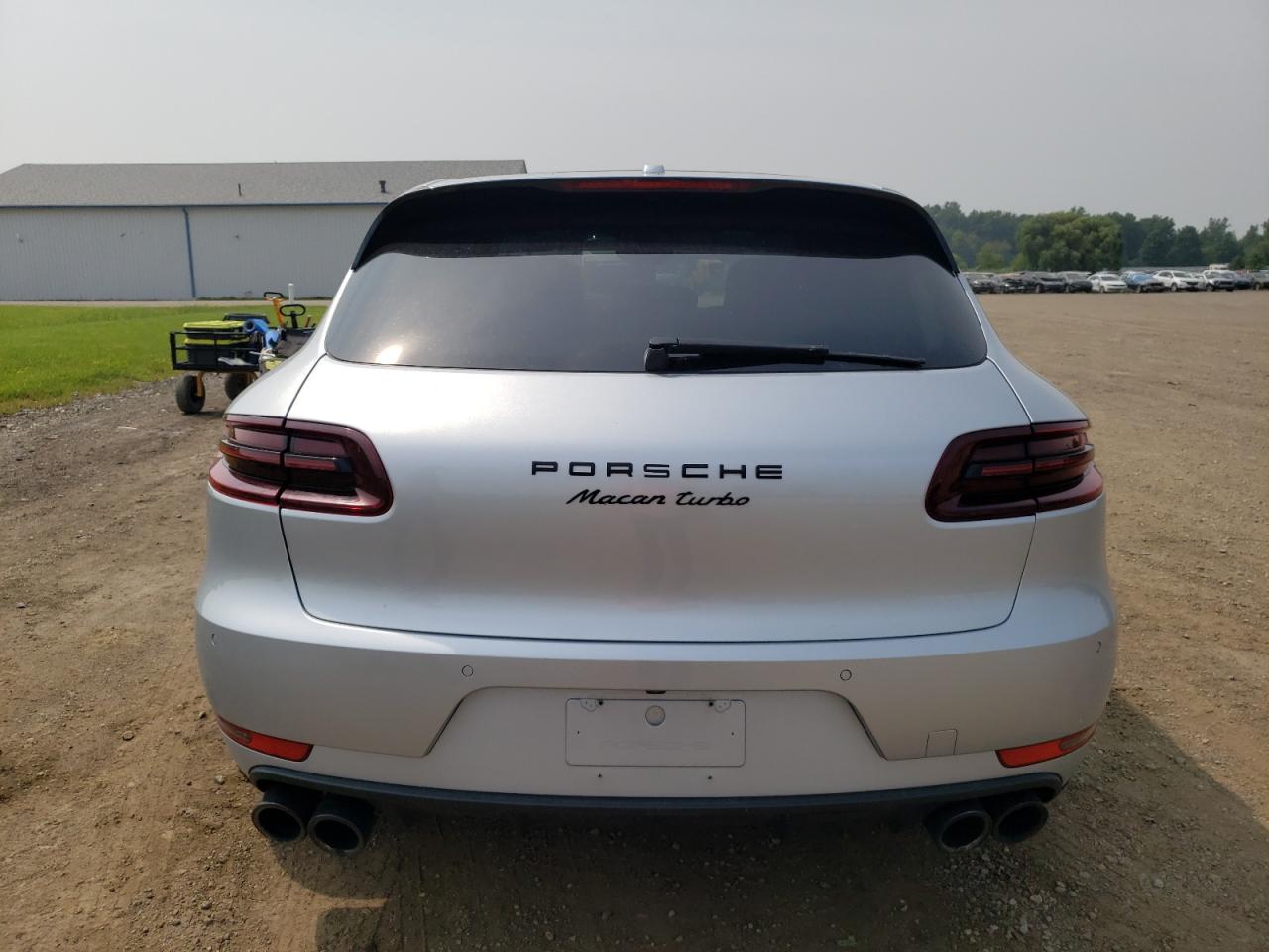 PORSCHE MACAN TURBO