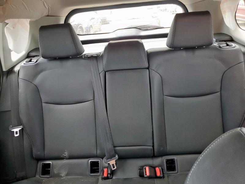 2024 TOYOTA COROLLA CR 7MUDAABG3RV085365