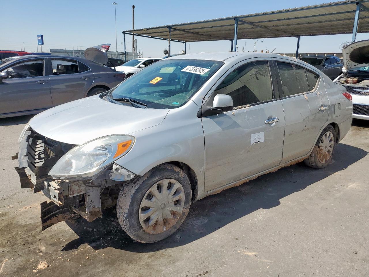 NISSAN VERSA S