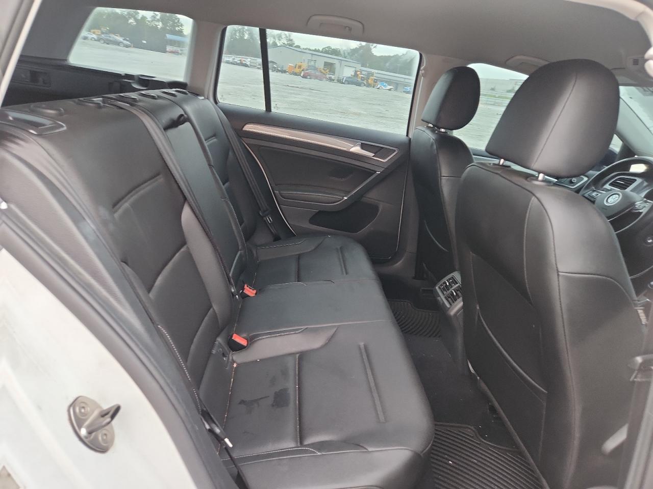 VOLKSWAGEN GOLF ALLTRACK S