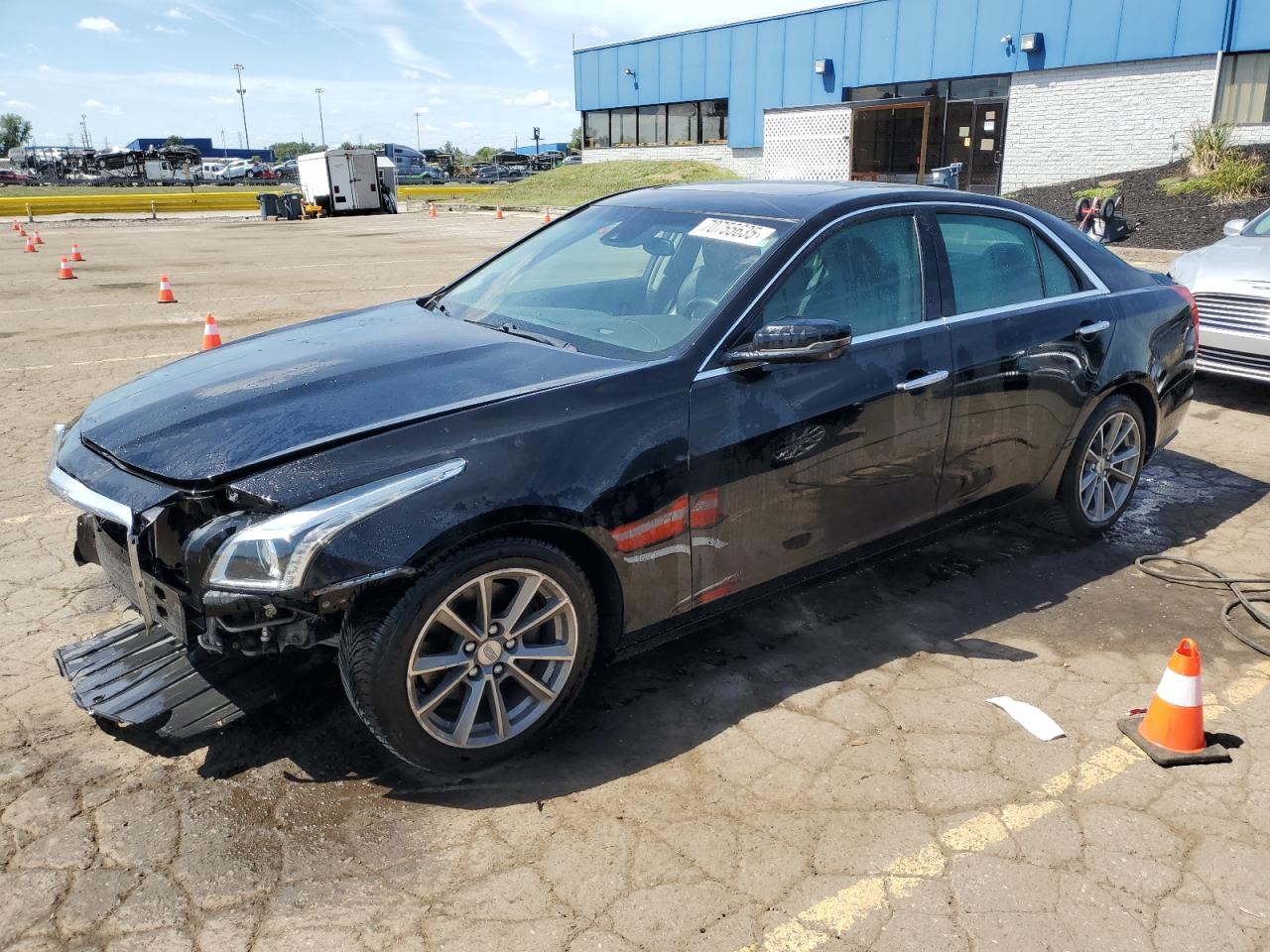 CADILLAC CTS LUXURY