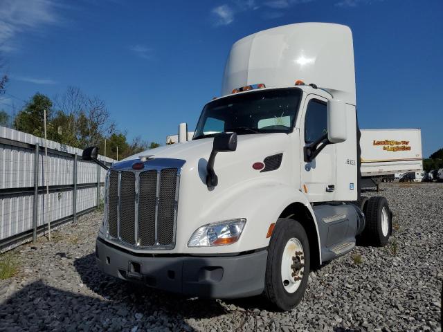 PETERBILT TRACTOR 579 2015 white tractor diesel 1XPBA48X6FD286273 photo #3