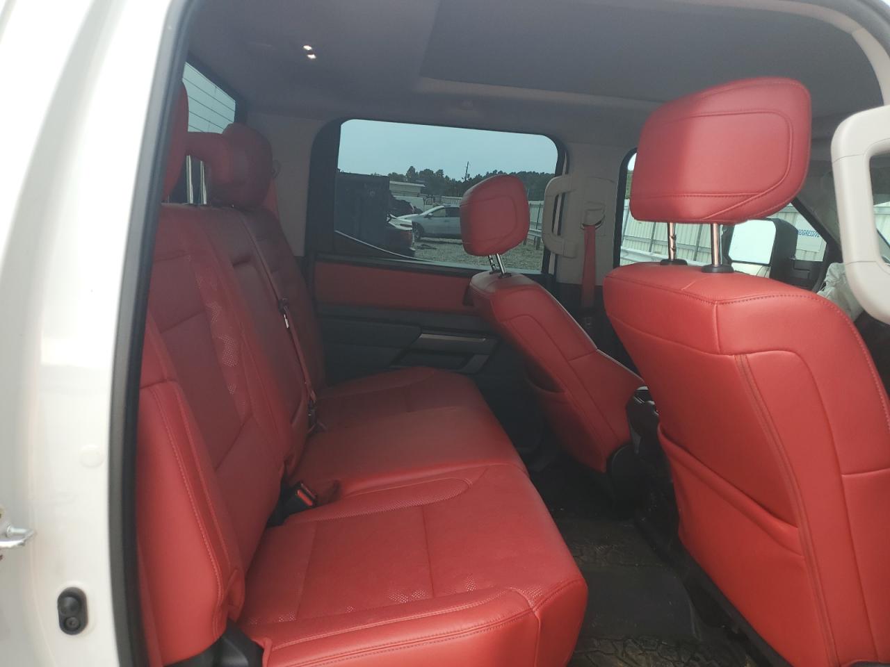 TOYOTA TUNDRA CREWMAX LIMITED