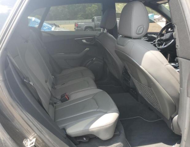 2019 AUDI Q8 PREMIUM WA1AVAF1XKD028759