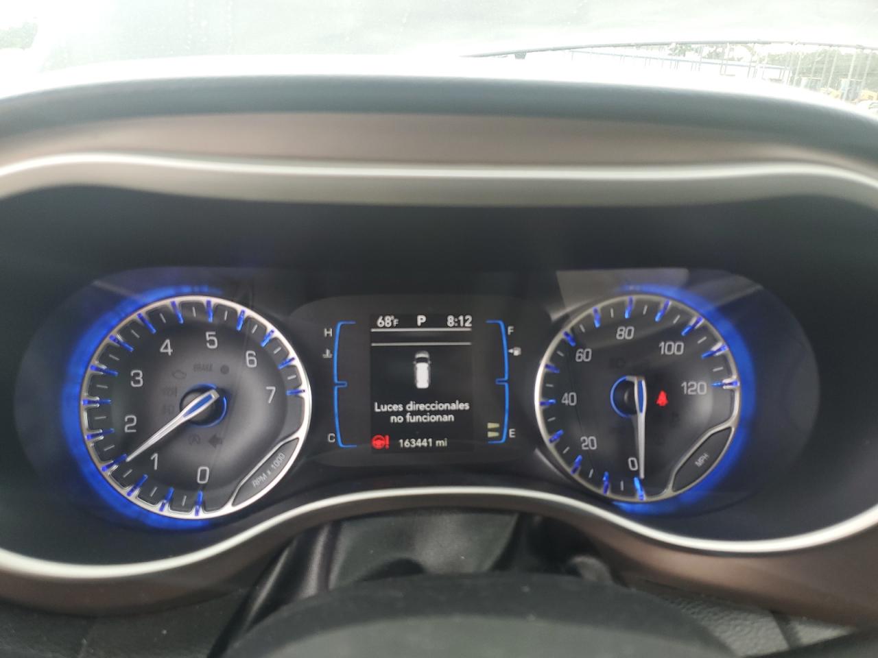 CHRYSLER PACIFICA TOURING