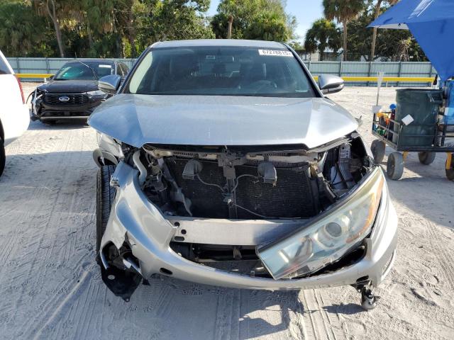 2015 TOYOTA HIGHLANDER LE 5TDZKRFH6FS117946