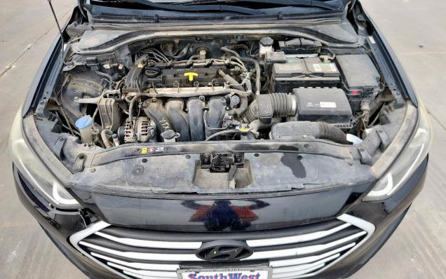 2017 HYUNDAI ELANTRA SE KMHD74LF0HU326868