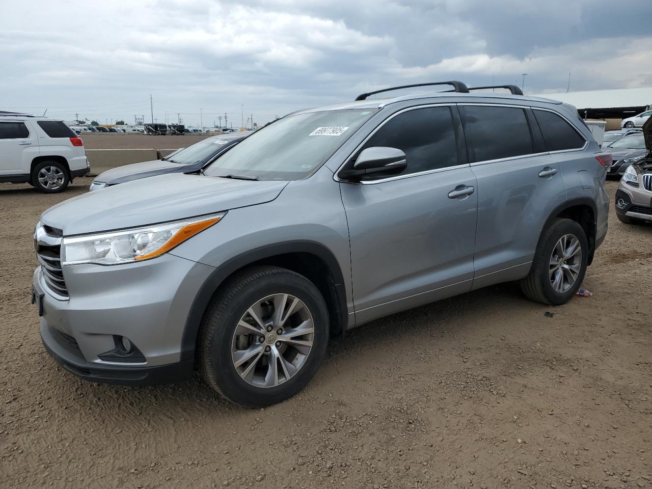 TOYOTA HIGHLANDER XLE
